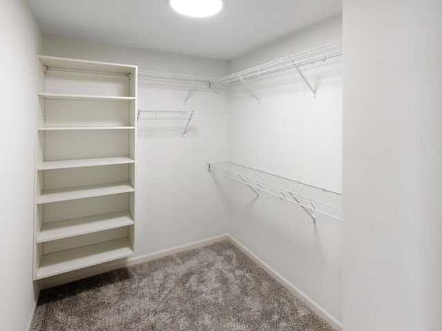 2524 Buchanan Lane S, Cambridge, MN 55008