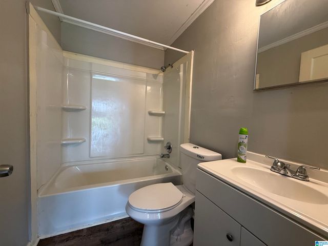 1705 2ND COURT W, Birmingham, AL 35208