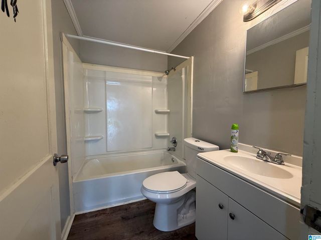 1705 2ND COURT W, Birmingham, AL 35208