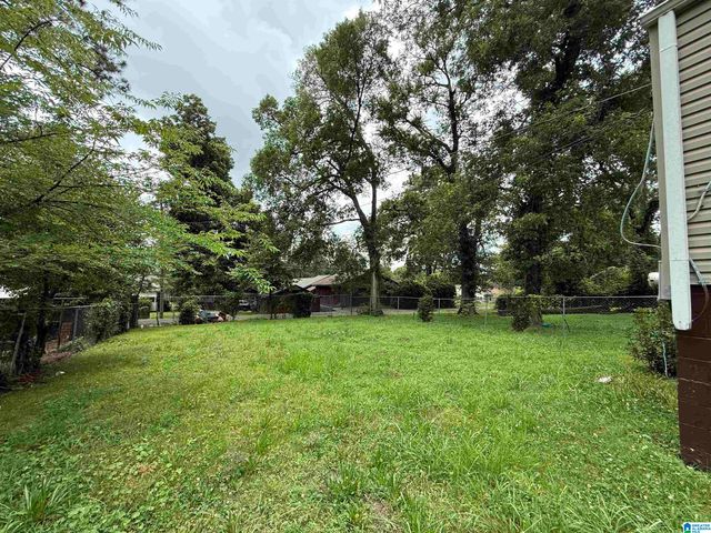 1705 2ND COURT W, Birmingham, AL 35208