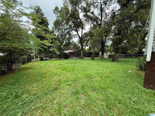 1705 2ND COURT W, Birmingham, AL 35208