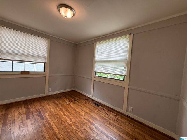 1705 2ND COURT W, Birmingham, AL 35208