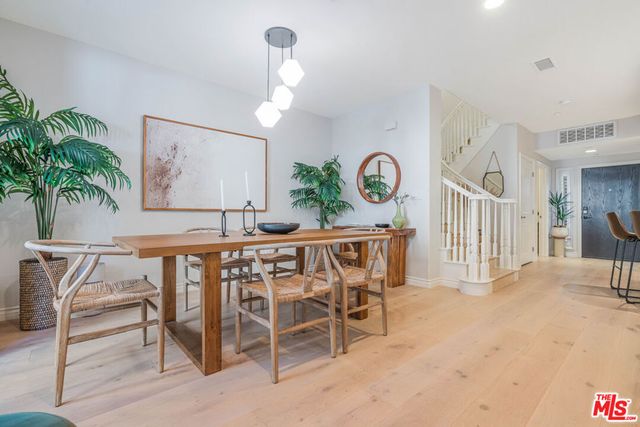 13031 Villosa Place 102, Playa Vista, CA 90094