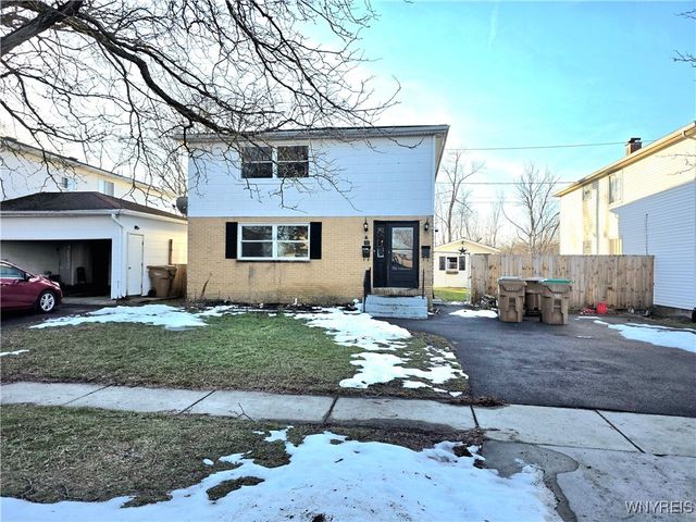 50 Strasbourg Drive Lower, Cheektowaga, NY 14227