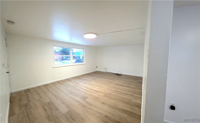 50 Strasbourg Drive Lower, Cheektowaga, NY 14227