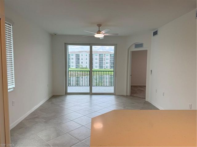 18411 Copperhead CT N 321, Lehigh Acres, FL 33936