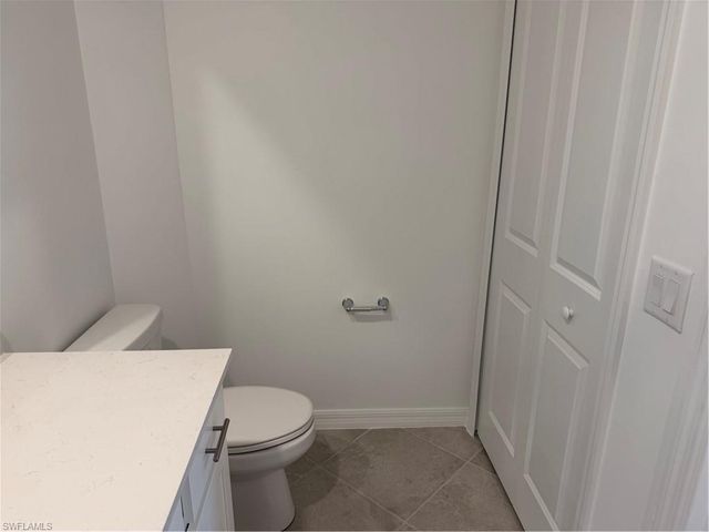 18411 Copperhead CT N 321, Lehigh Acres, FL 33936