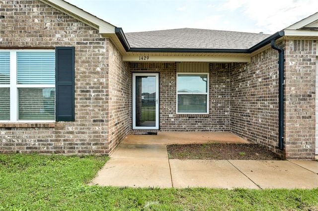 1429 Quartz Place, Noble, OK 73068