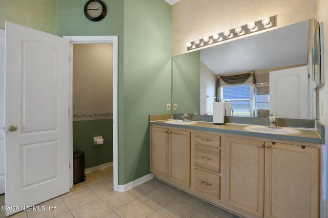 13745 VICTORIA LAKES Drive, Jacksonville, FL 32226