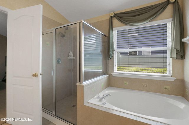 13745 VICTORIA LAKES Drive, Jacksonville, FL 32226