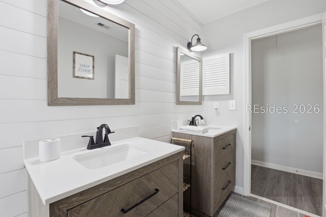 150 Otter Rd, Hilton Head Island, SC 29928