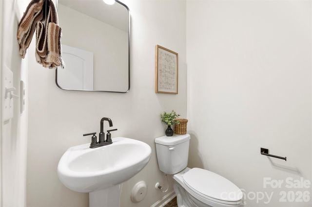 3152 Pinehills Way, Mount Holly, NC 28120