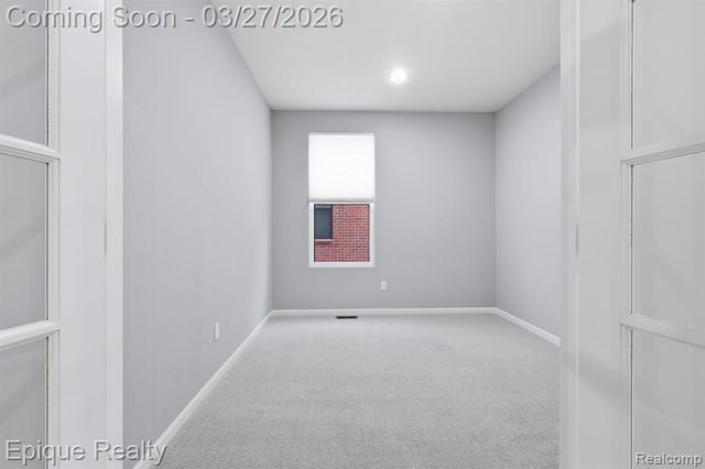 55638 Oak Pointe Drive, Shelby Twp, MI 48315