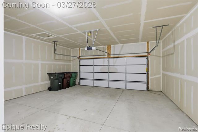 55638 Oak Pointe Drive, Shelby Twp, MI 48315