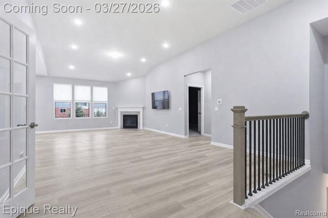 55638 Oak Pointe Drive, Shelby Twp, MI 48315