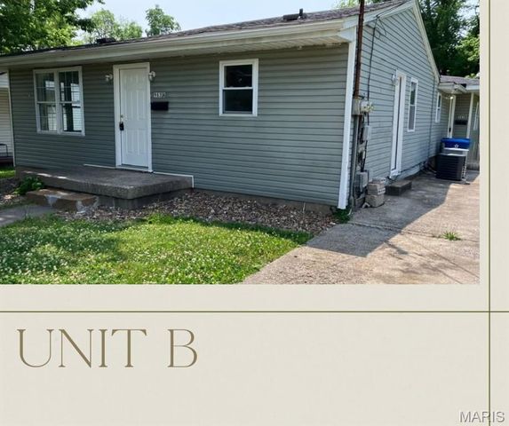 983 Riley Avenue, Alton, IL 62002