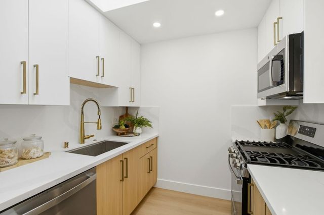 2848 Donizetti Court, San Jose, CA 95132