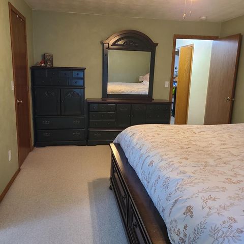 2165 DEER HAVEN DRIVE, Menasha, WI 54952