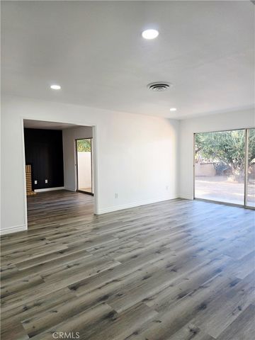 7167 Columbia Way, Lancaster, CA 93536