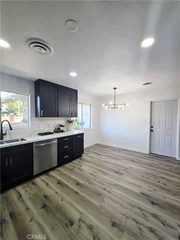 7167 Columbia Way, Lancaster, CA 93536