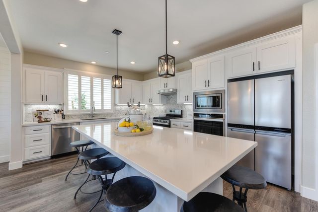 4080 Peter's Ct, Rocklin, CA 95765