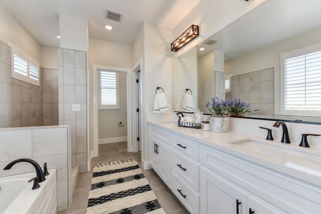 4080 Peter's Ct, Rocklin, CA 95765