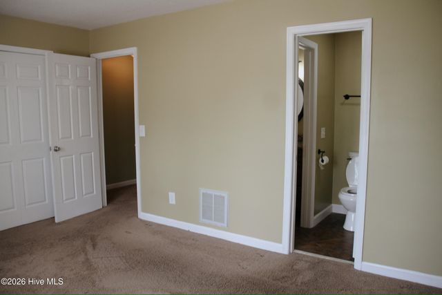 1861 Quail Ridge Road D, Greenville, NC 27858
