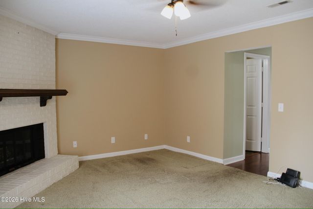 1861 Quail Ridge Road D, Greenville, NC 27858