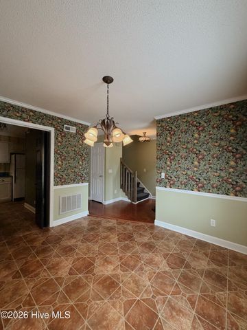 1861 Quail Ridge Road D, Greenville, NC 27858