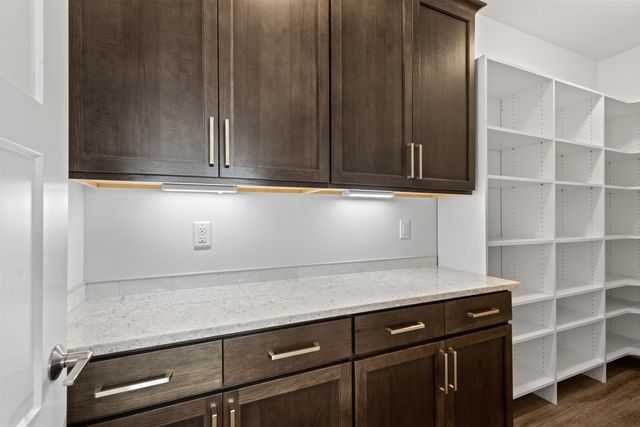 12225 N VALENCIA Ave, Spokane, WA 99218