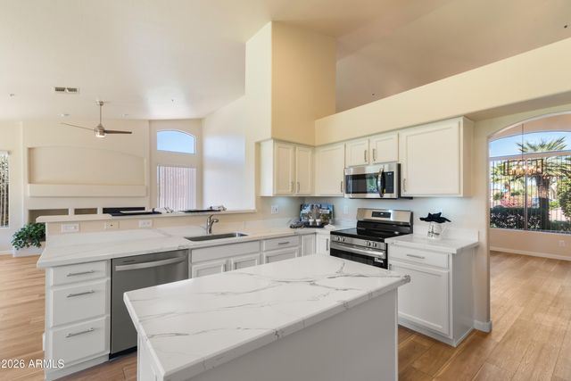 10023 E JANICE Way, Scottsdale, AZ 85260