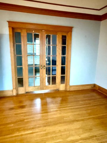 3416 Euclid Avenue, Berwyn, IL 60402