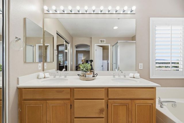 2414 Falcon Valley Drive, Chula Vista, CA 91914