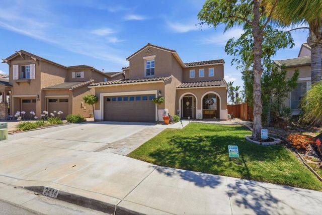 2414 Falcon Valley Drive, Chula Vista, CA 91914