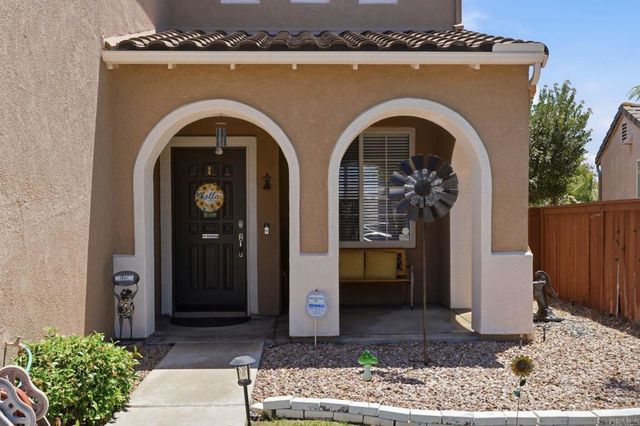 2414 Falcon Valley Drive, Chula Vista, CA 91914