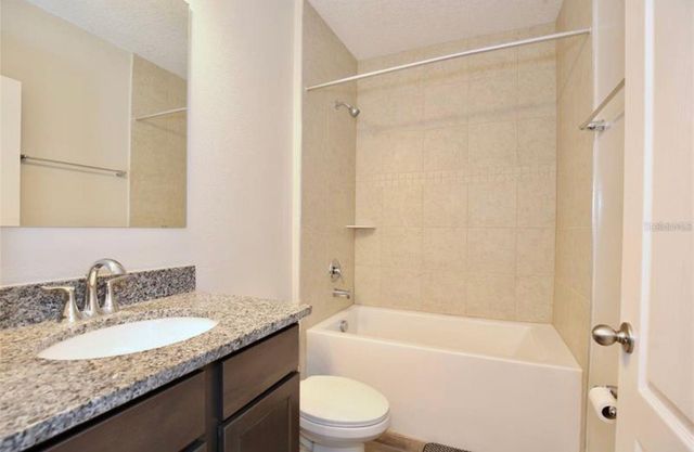 492 PINECREST LOOP, Davenport, FL 33837