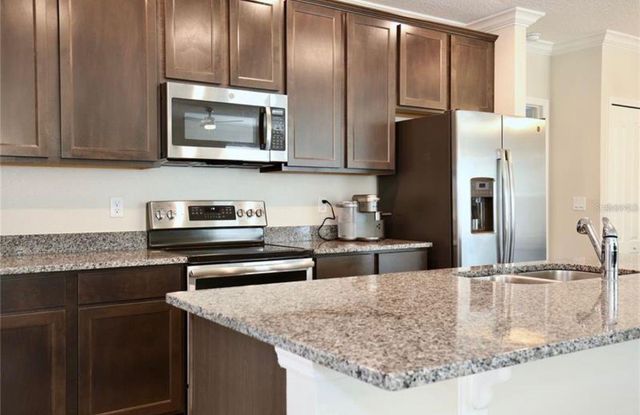 492 PINECREST LOOP, Davenport, FL 33837