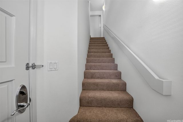 7168 Hawaii Kai Drive 172, Honolulu, HI 96825
