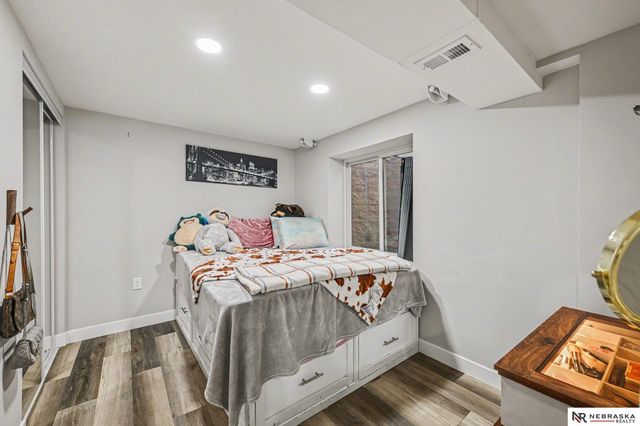 1118 Kingston Avenue, Bellevue, NE 68005