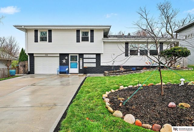 1118 Kingston Avenue, Bellevue, NE 68005