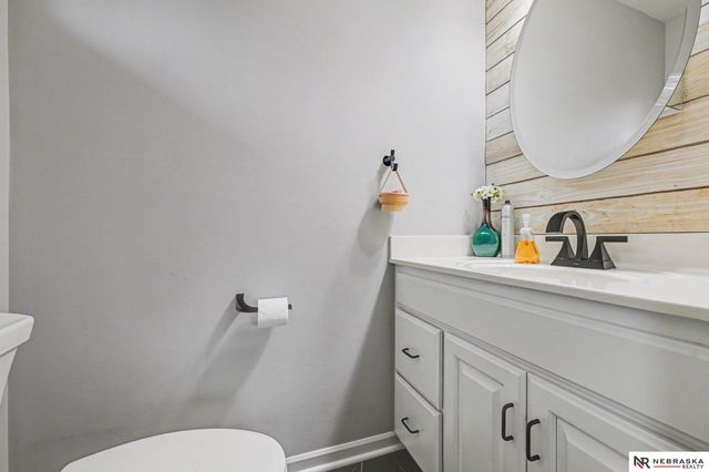 1118 Kingston Avenue, Bellevue, NE 68005