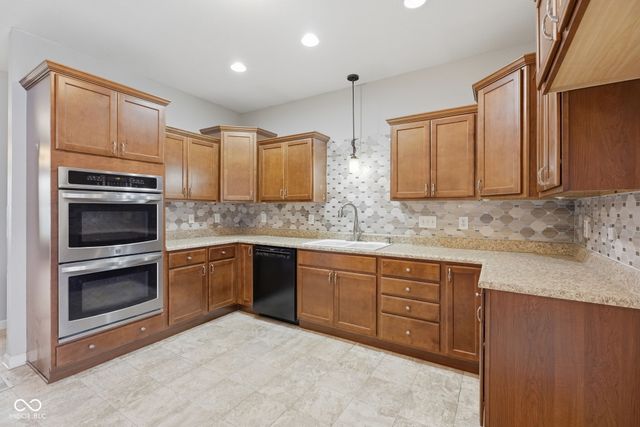 16310 E Main Street, Columbus, IN 47203