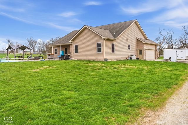 16310 E Main Street, Columbus, IN 47203