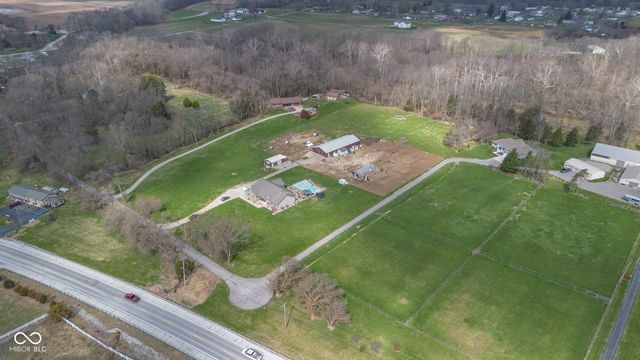 16310 E Main Street, Columbus, IN 47203