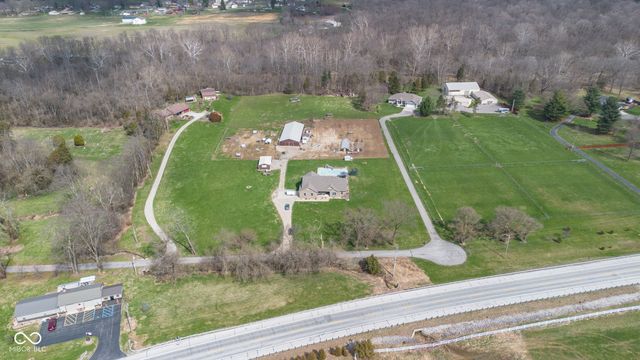 16310 E Main Street, Columbus, IN 47203