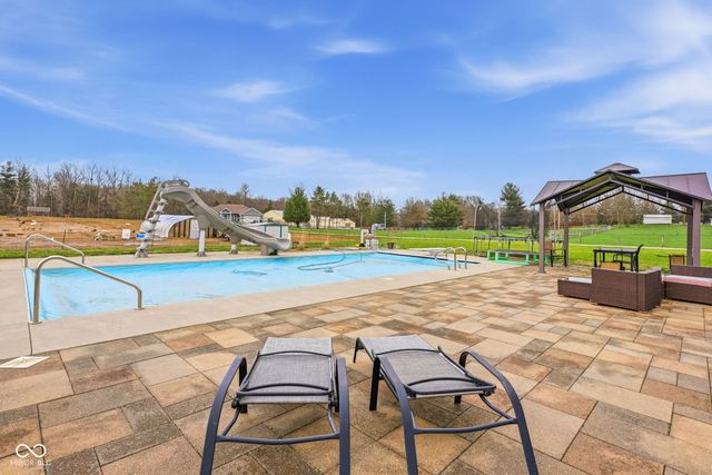 16310 E Main Street, Columbus, IN 47203