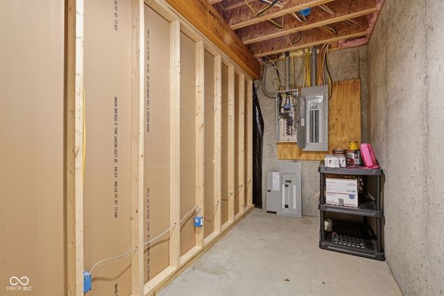 16310 E Main Street, Columbus, IN 47203