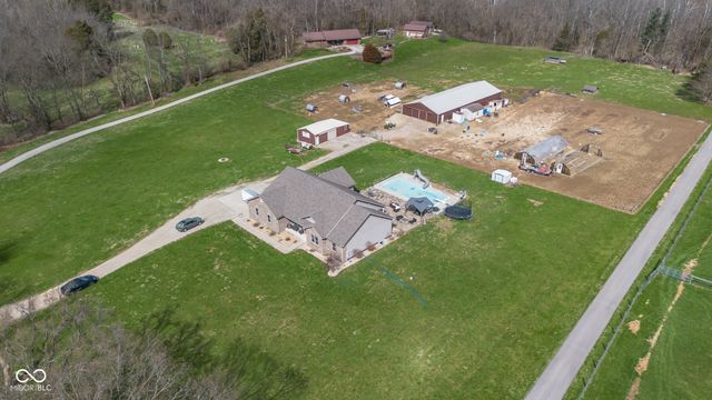 16310 E Main Street, Columbus, IN 47203