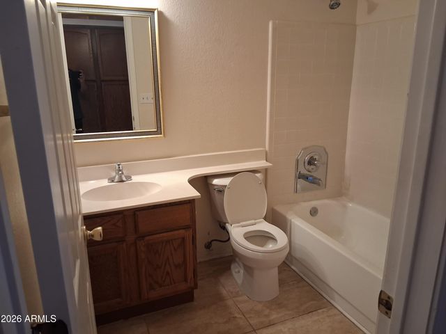 170 E GUADALUPE Road 144, Gilbert, AZ 85234