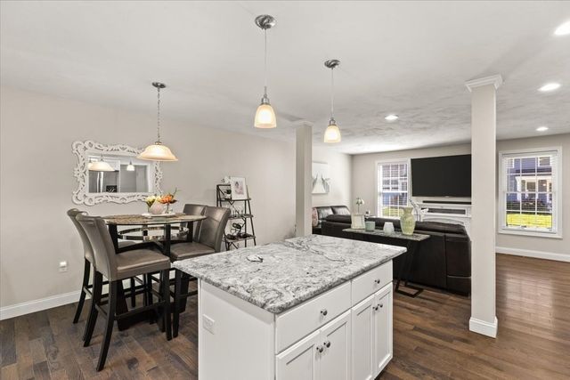 2 Milenas Path 2, Middleboro, MA 02346